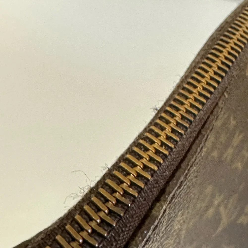 💯% Authentic LOUIS VUITTON Monogram Office Document Folio Zip Briefcase EUC